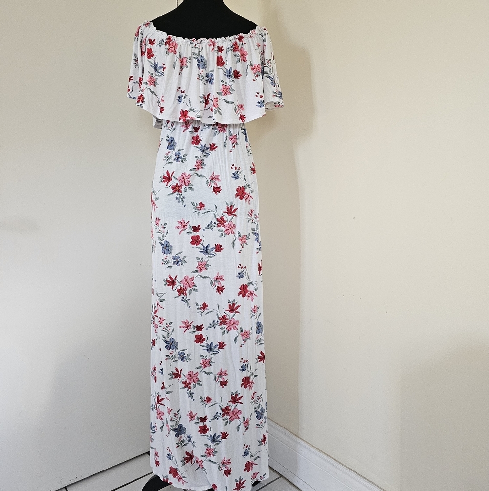 Floral Off the Shoulder Maxi Dress